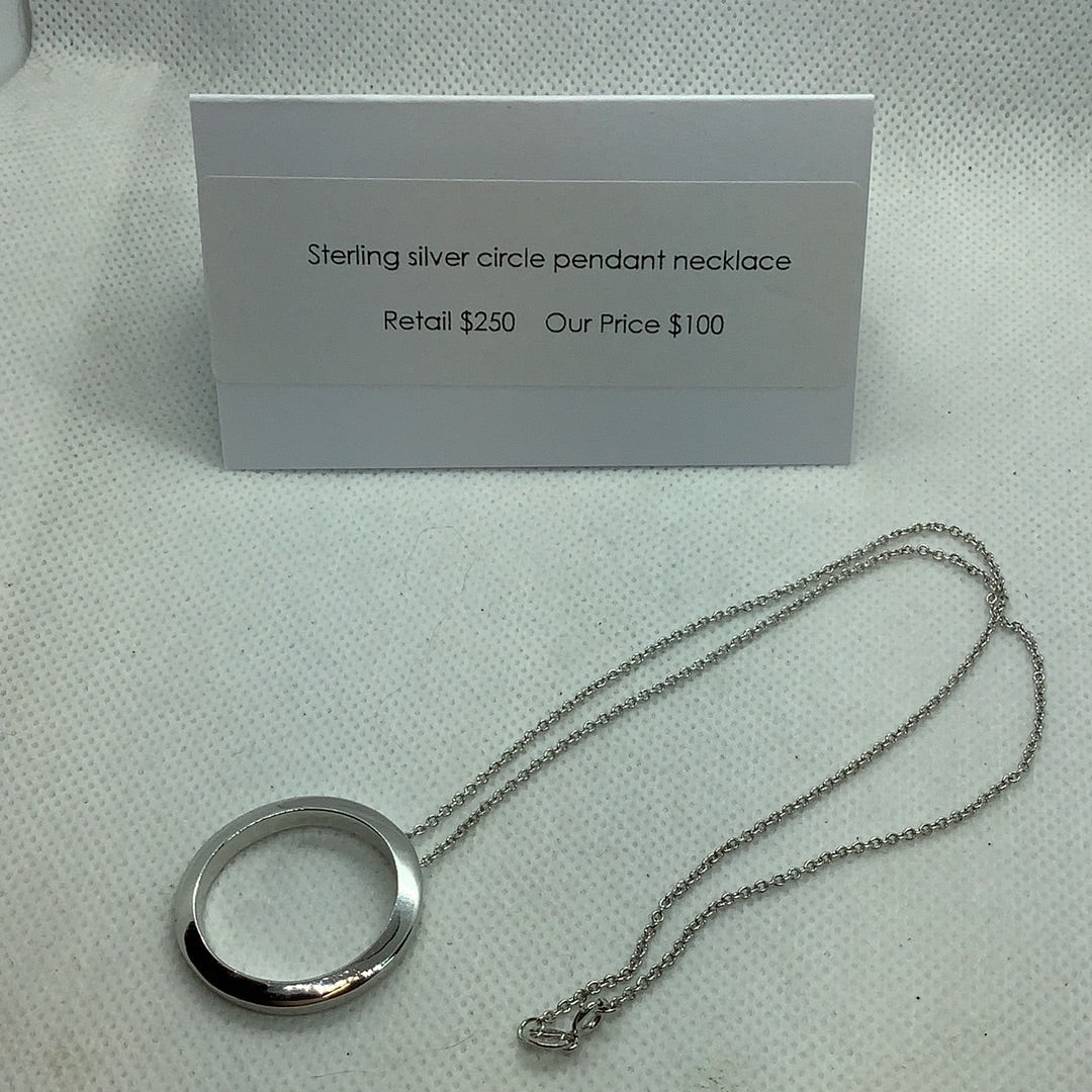 Sterling circle pendant necklace