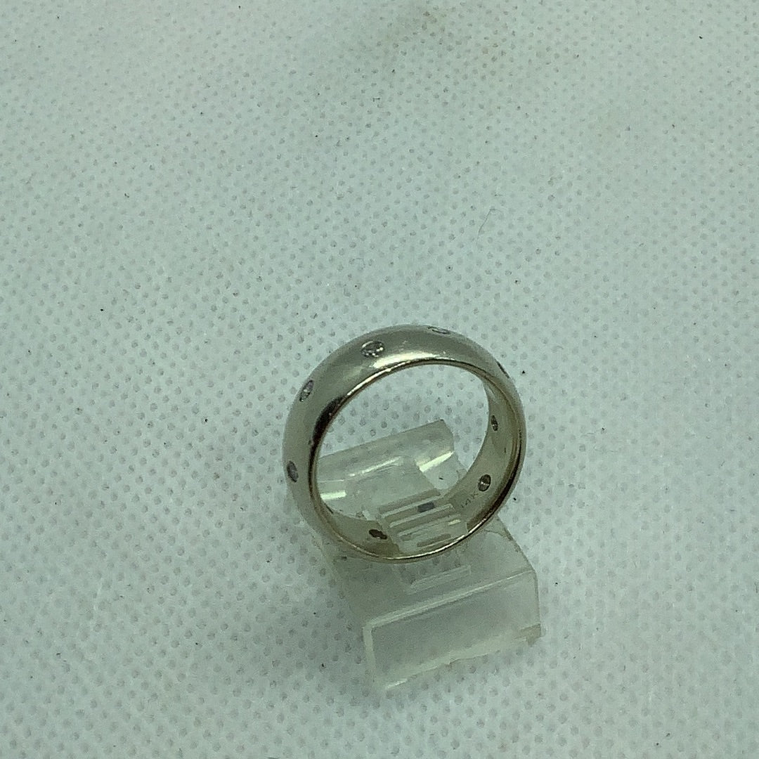 Diamond band