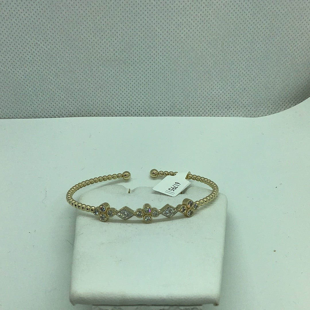 Diamond bangle bracelet