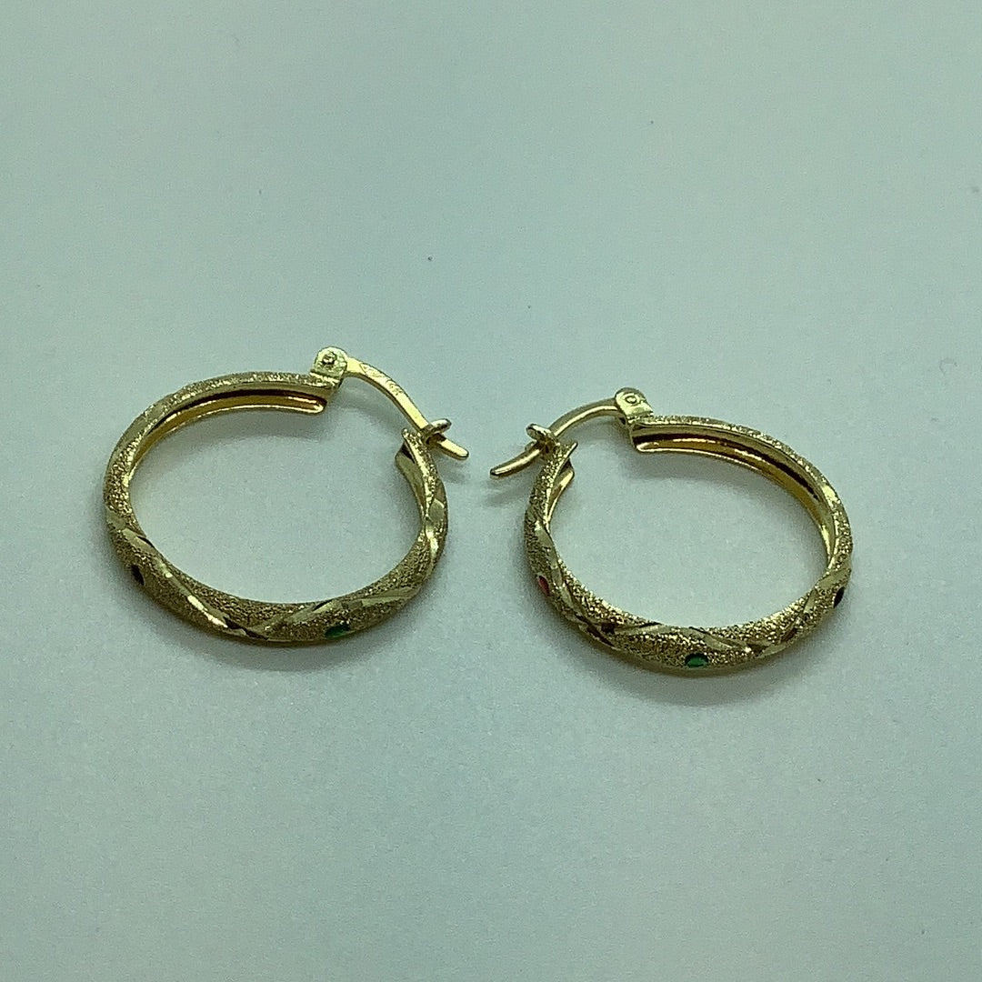 14 kt yellow gold hoop earrings
