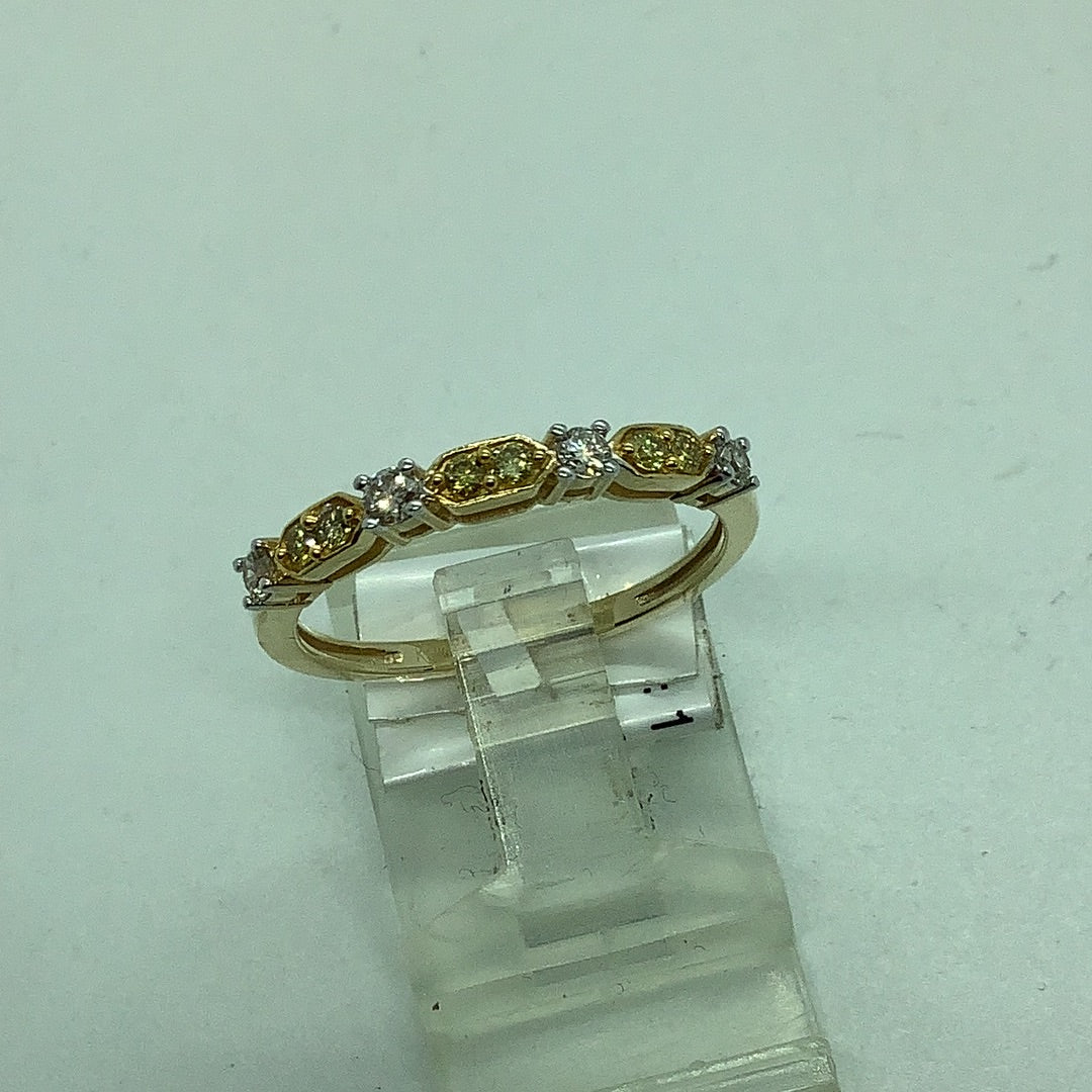 Yellow and white diamond ring