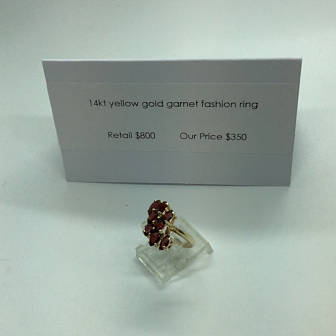 Garnet cluster fashion ring