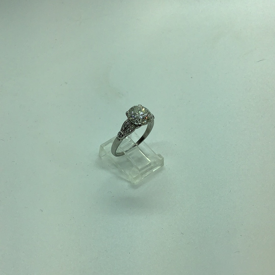 Diamond engagement ring 2.5 ct