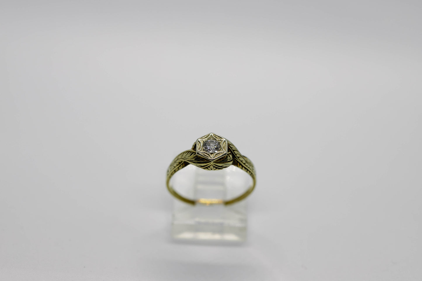 Vintage diamond ring