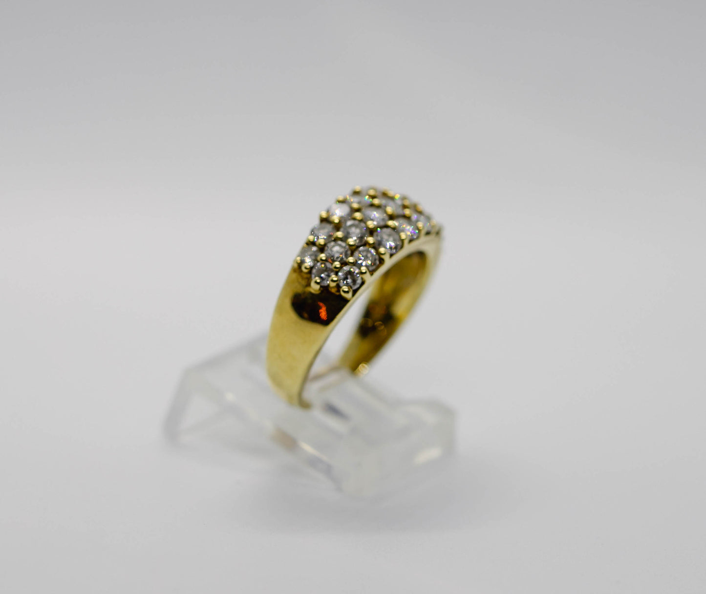 Diamond band