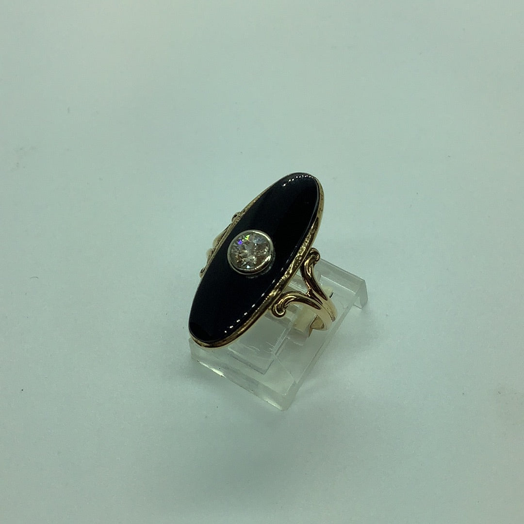 Black onyx ring