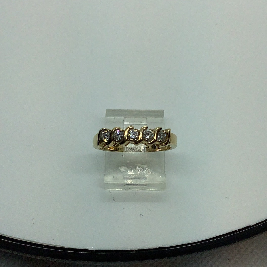 Diamond ring