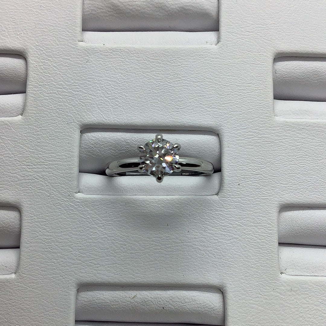 Diamond engagement ring setting