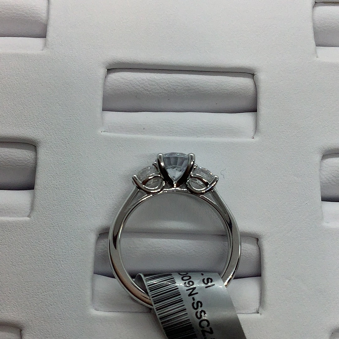 Diamond engagement ring setting