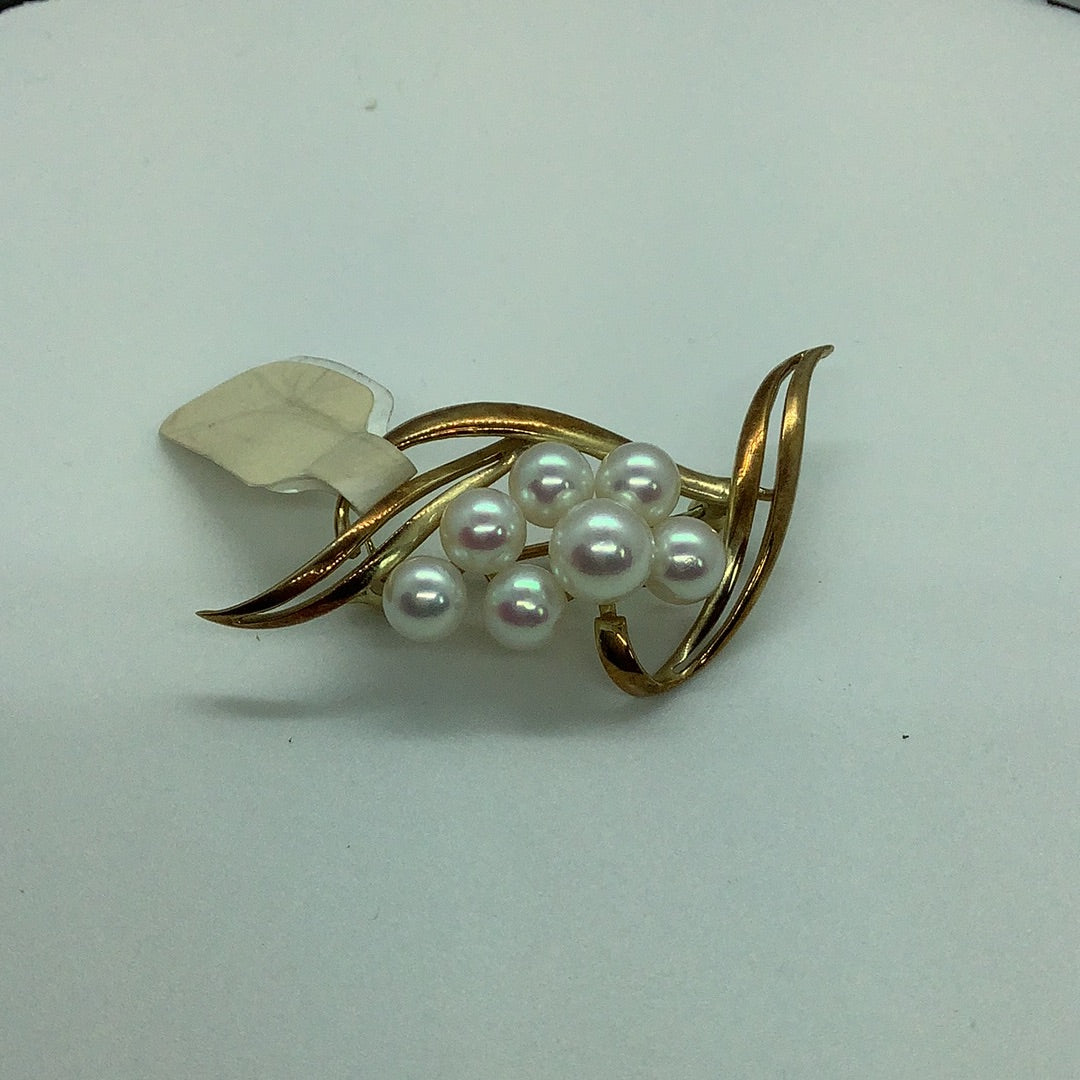 Vintage Pearl cluster pin