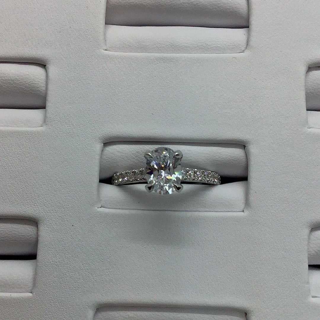 Diamond engagement ring setting