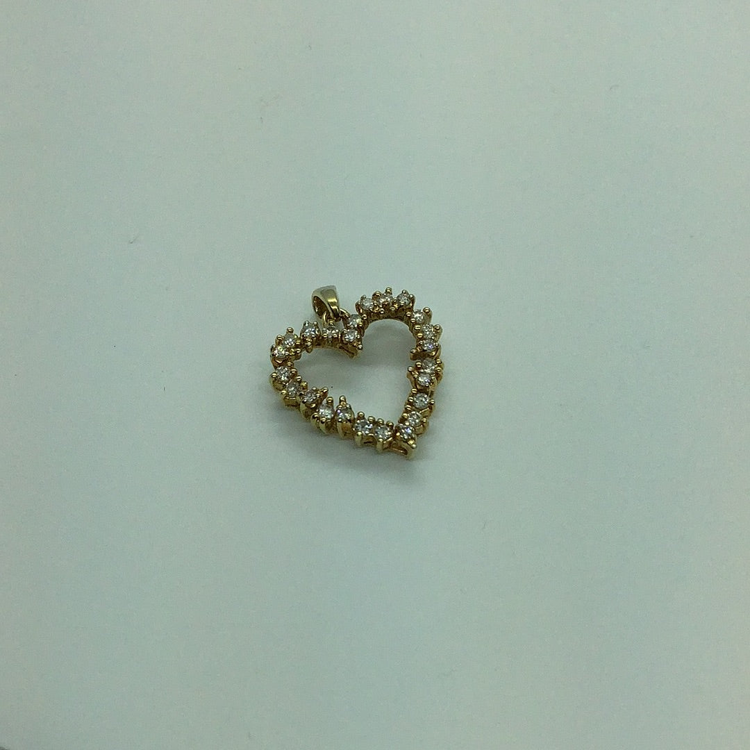 Diamond heart pendant