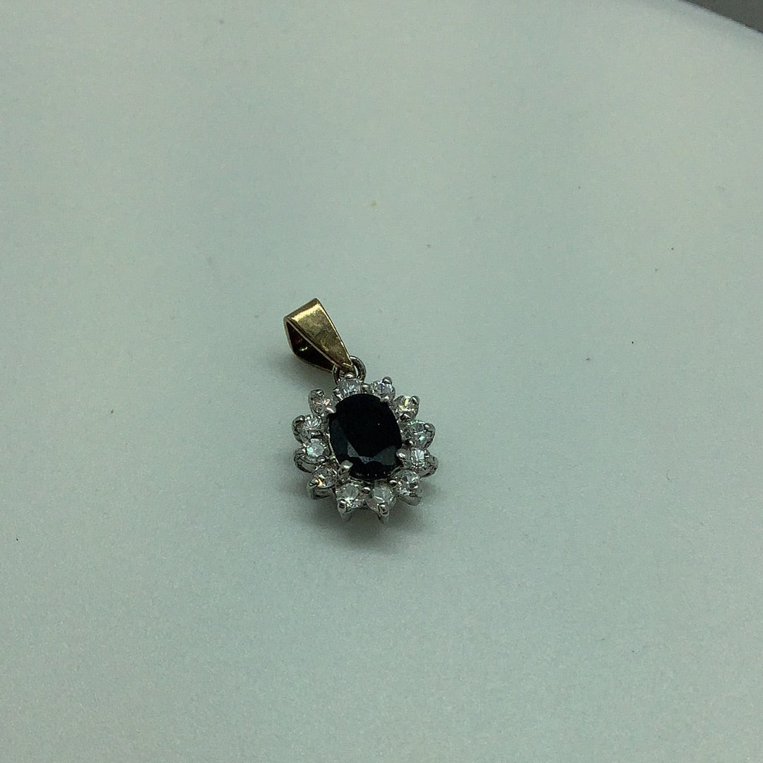 Sapphire and diamond pendant