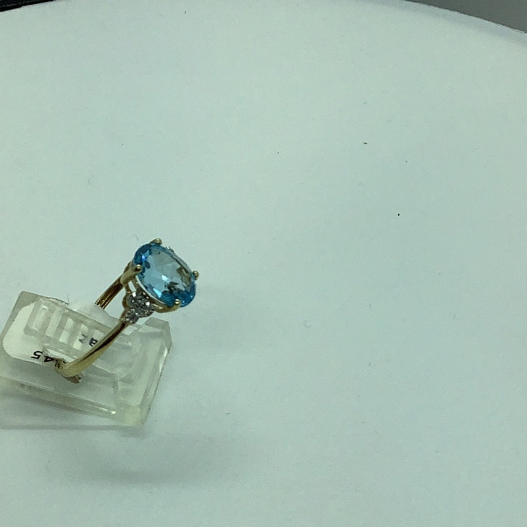 Blue topaz ring