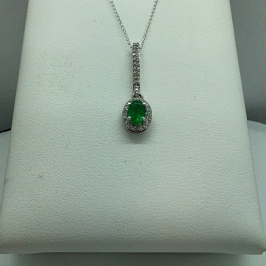 Emerald and diamond necklace