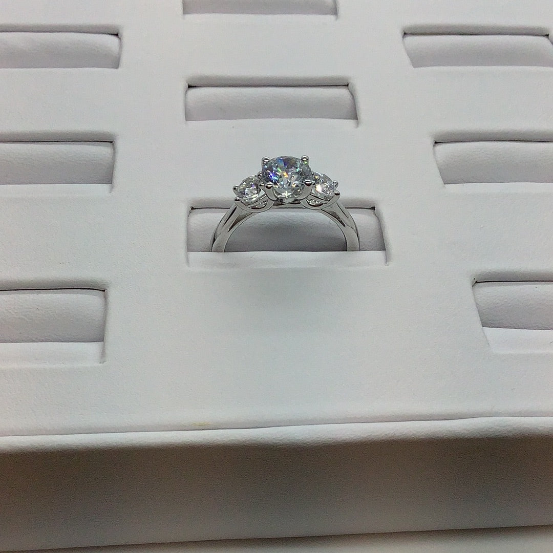 Diamond engagement ring setting