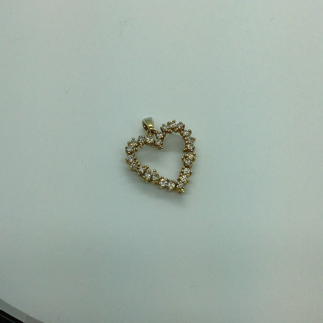 Diamond heart pendant