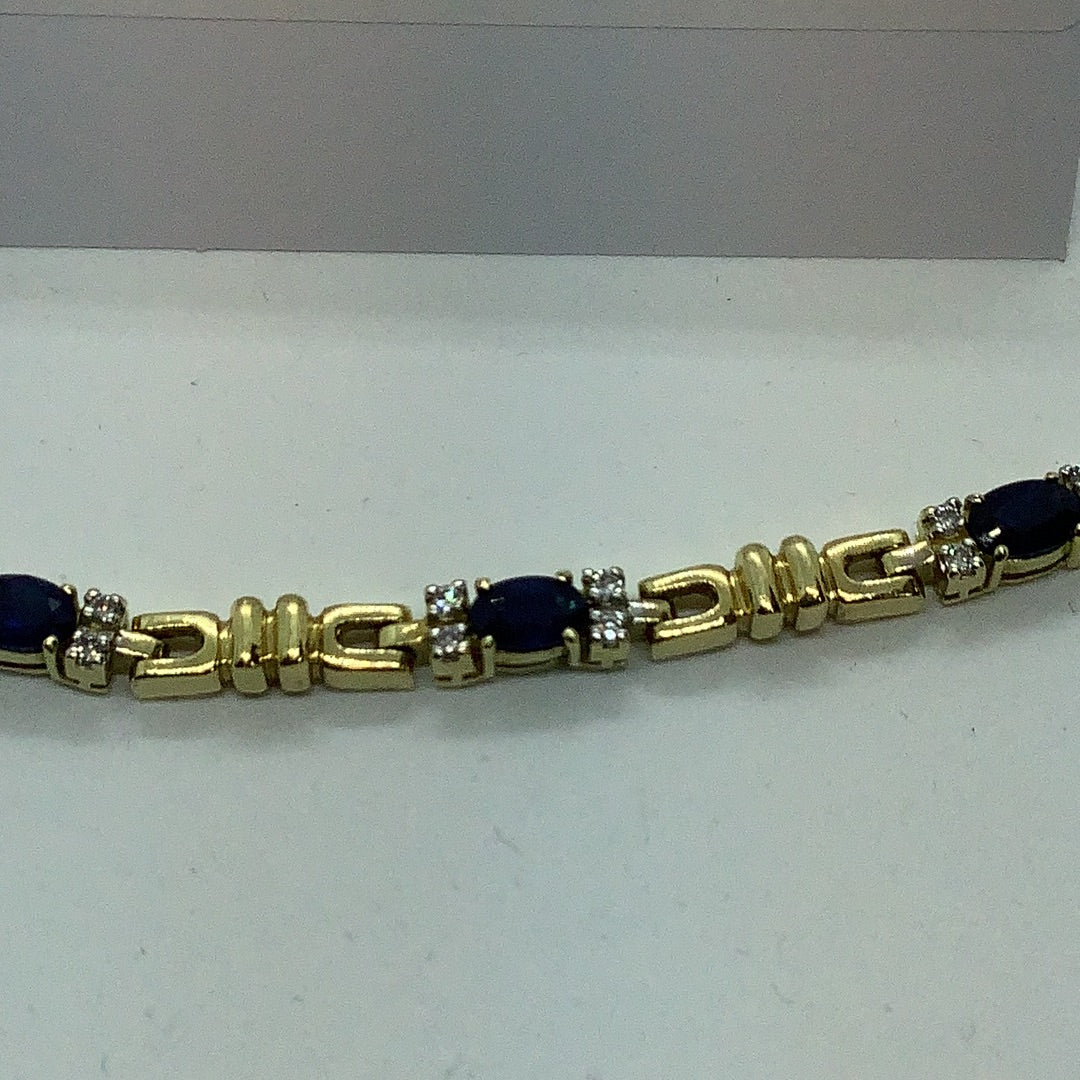 Sapphire and diamond bracelet