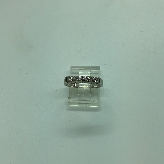 Diamond wedding band