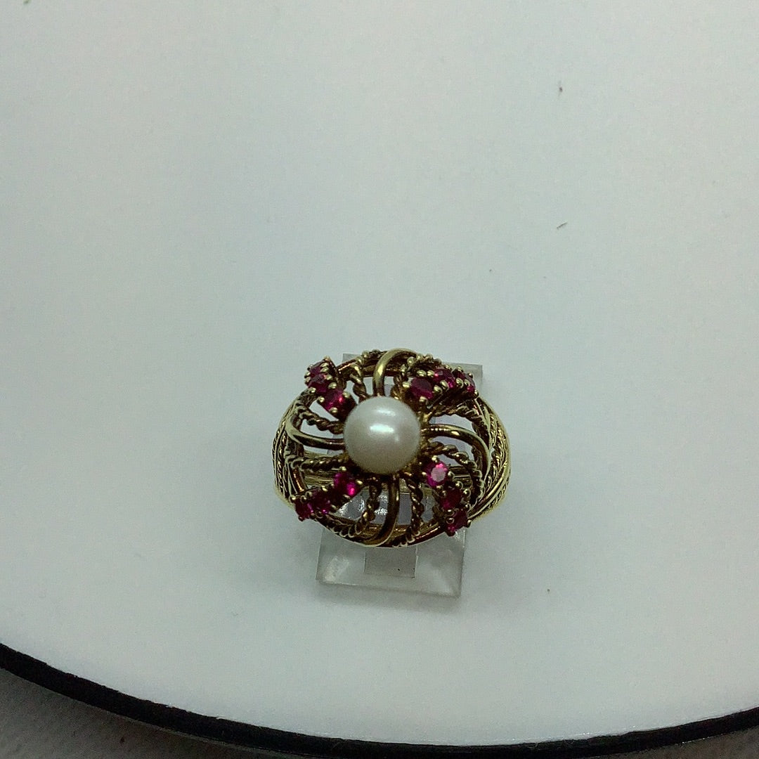 Pearl and Ruby ring