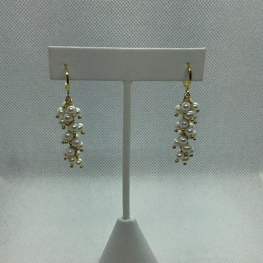 Pearl cluster dangle earrings