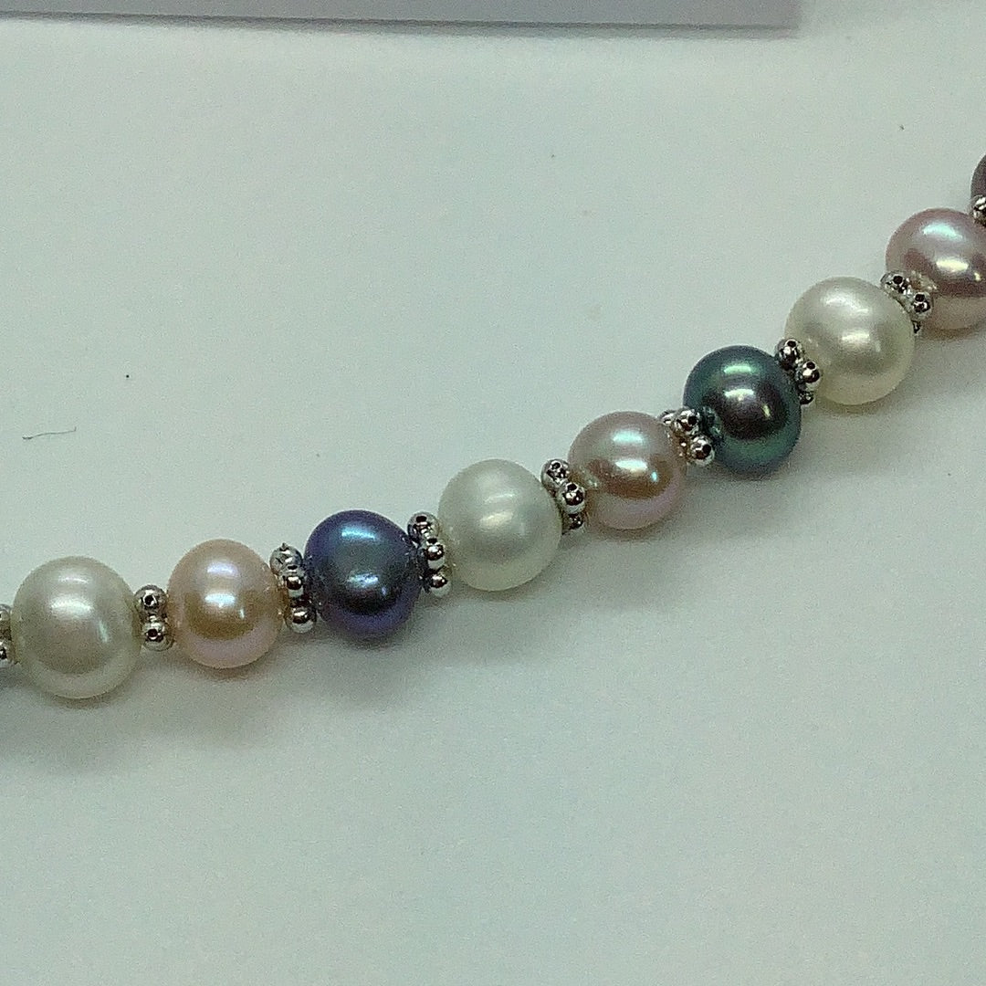 Multi color dyed cultured pearl strand