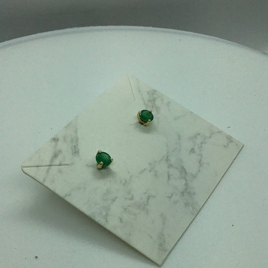 Emerald stud earrings