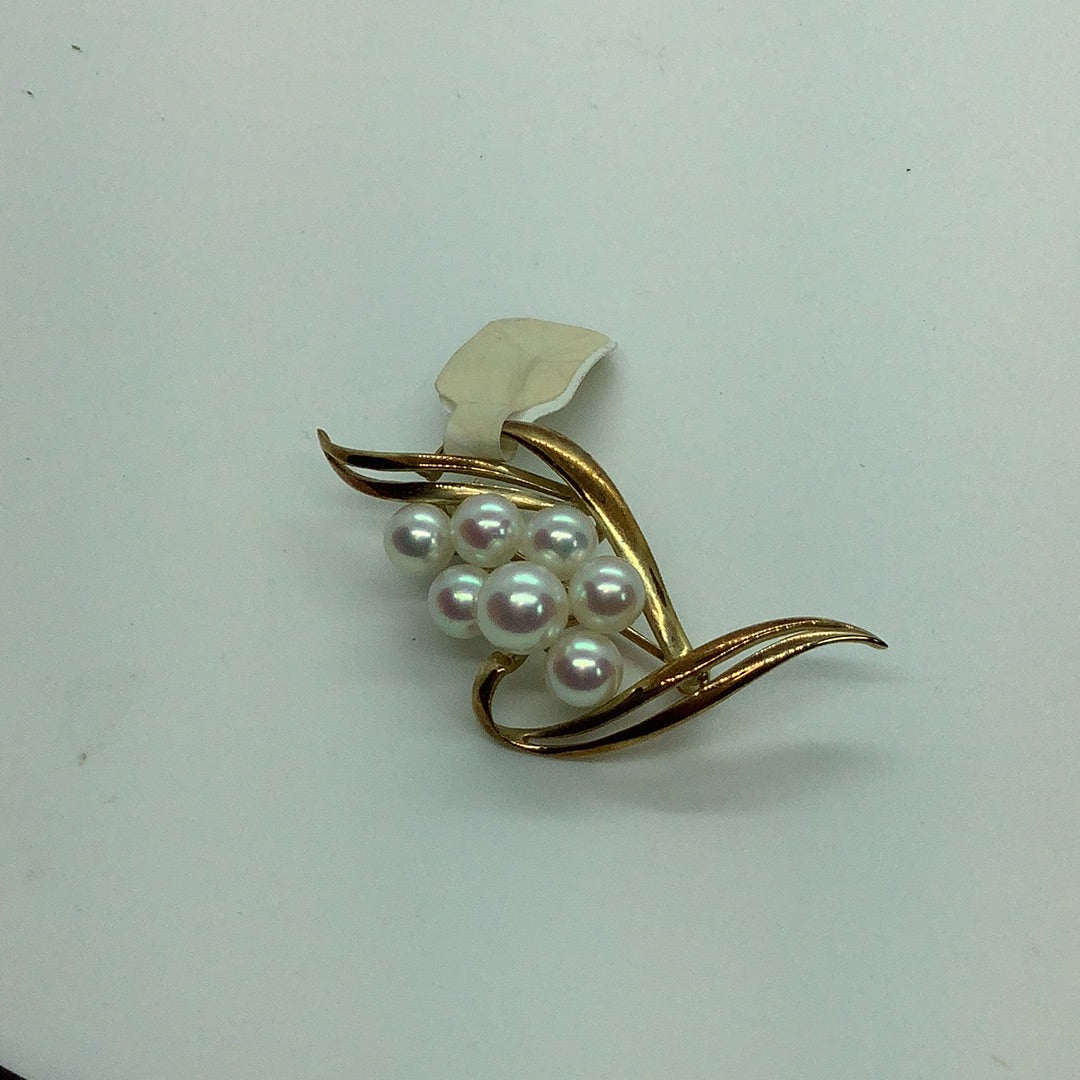 Vintage Pearl cluster pin